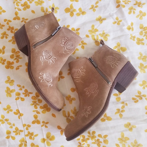 Lucky Brand Shoes - Lucky Brand Basel Embroidered Sesame Booties
